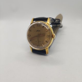 Reloj Ruso ZEM Bañado en Oro