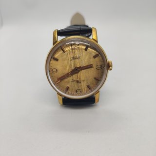 Reloj Ruso ZEM Bañado en Oro
