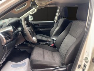 Toyota Hilux 2.4 D-4D Cabina Doble GX