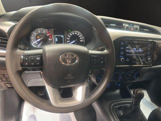 Toyota Hilux 2.4 D-4D Cabina Doble GX