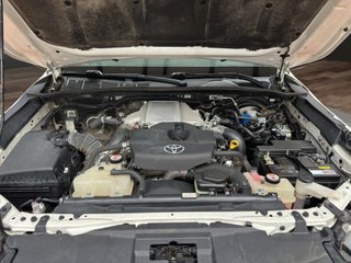 Toyota Hilux 2.4 D-4D Cabina Doble GX