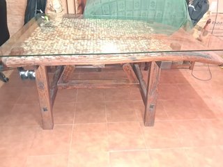 Mesa Trilla Madera con Cristal + Banca de regalo
