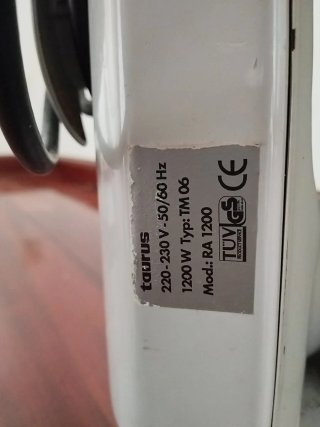Radiador de aceite blanco