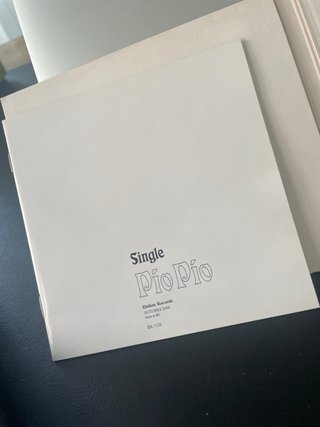 Single Pío Pío CD
