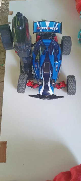 Coches teledirigidos varios modelos