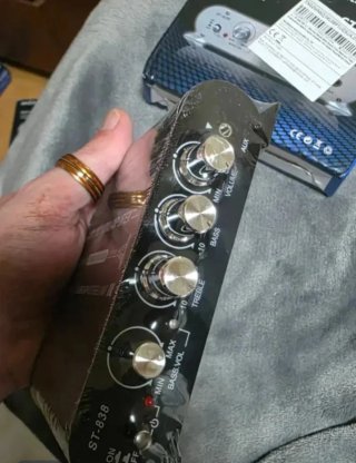 Amplificador Audio ST-838 2.1 400W Out L/R + Sub
