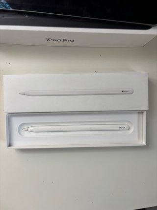 iPad Pro 2018 con Apple Pencil y funda teclado