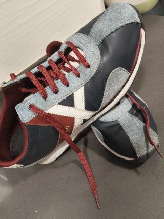 Zapatillas Munich Azul y Rojo