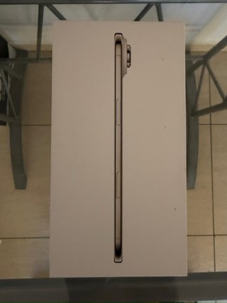 iPhone 17 Air 256GB Dorado