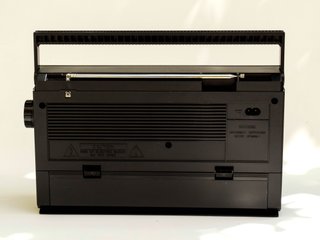 Radio Philips D2615