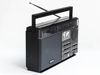 Radio Philips D2615