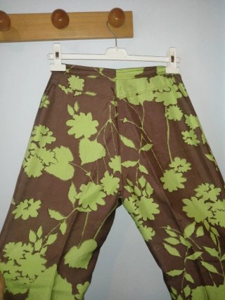 Pantalón de seda estampado floral