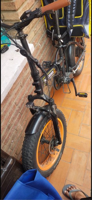Bicicleta Eléctrica Fat Bike Amarilla dos battery