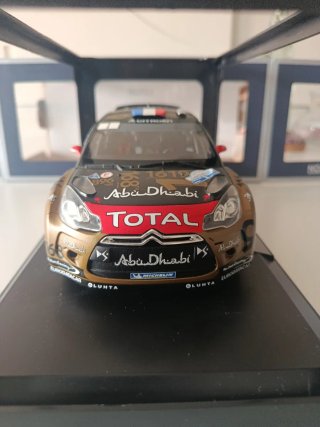 Norev DS3 WRC 1/18 S. Loeb D. Elena