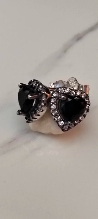 NUEVO |Pendientes "Black Heart" Plata y Circonitas