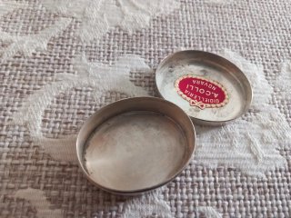 Scatolina in argento 800