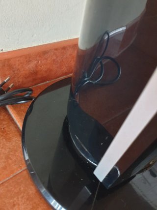 Ventilador de Torre Rowenta Negro