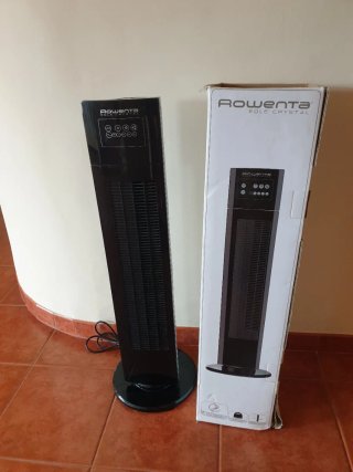 Ventilador de Torre Rowenta Negro