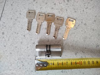 2 Bombines y Llaves de Cerradura de seguridad