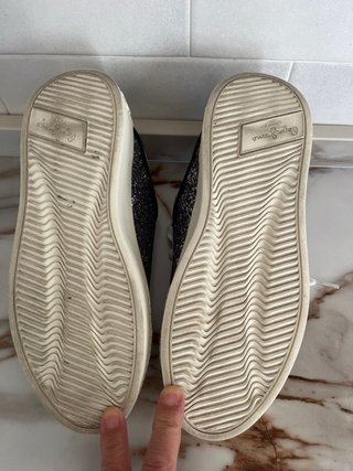 Zapatillas P448 Mujer Negras y Blancas