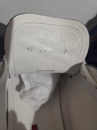 Sneakers Prada blu scamosciate