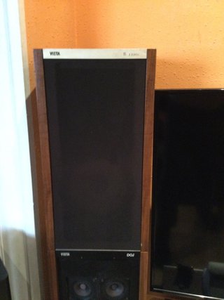 Altavoces Vieta B2200C