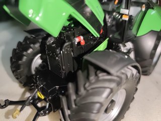 Deutz-Fahr Agrotron TTV 630 Tractor