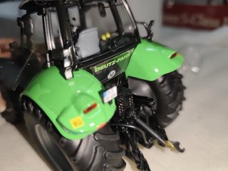 Deutz-Fahr Agrotron TTV 630 Tractor