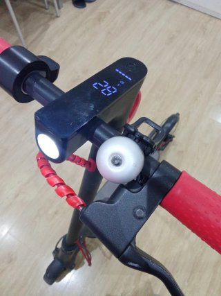 Rueda trasera patinete eléctrico