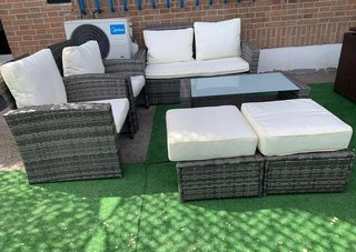 Conjunto Terraza: Sillones y Mesa