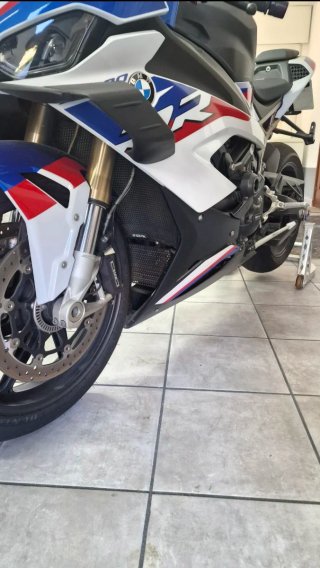 BMW S1000RR