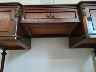 Tocador antiguo mármol y madera
