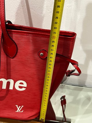 Borsa Louis Vuitton Rosso Supreme