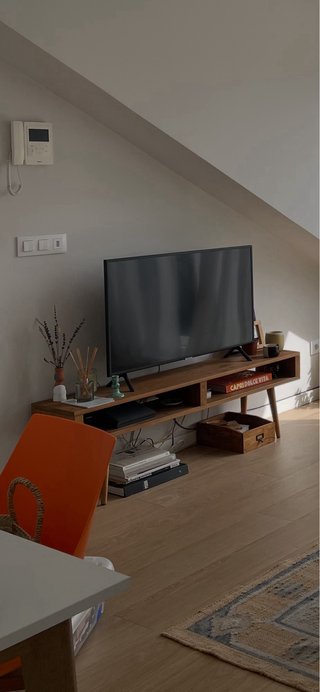 Mueble TV madera maciza, diseño vintage
