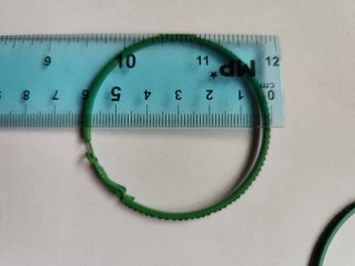 Pendientes de aro verdes