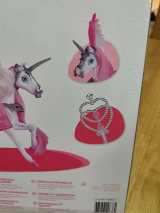 Muñeca Princesa y Unicornio con Alas