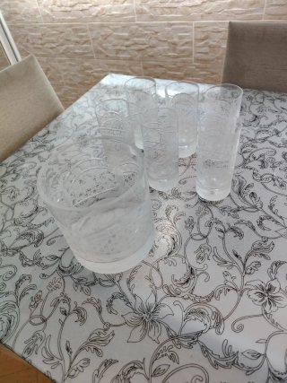 Juego vasos cristal tallado y cubitera