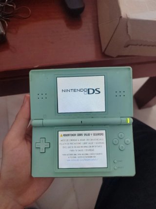 Nintendo DS Lite Celeste y Cargador
