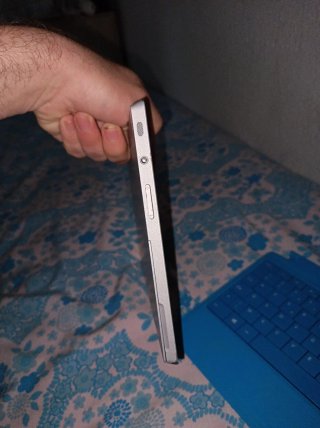 Tablet Microsoft con Teclado Azul
