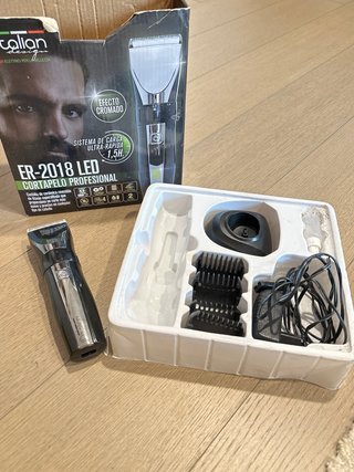 Cortapelos IDItalian Design ER-2018 LED