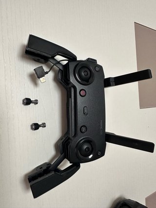 Drone DJI Mavic con accesorios