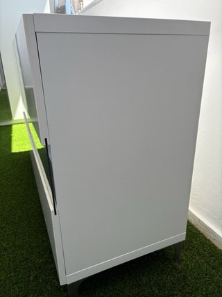 Mueble TV  o vitrina blanco y cristal