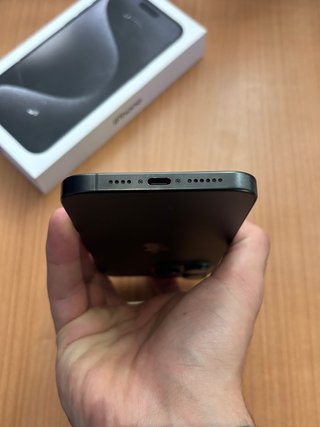 iPhone 15 Pro Max 87% Batería