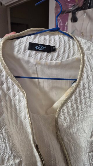 Conjunto chaqueta y vestido blanco
