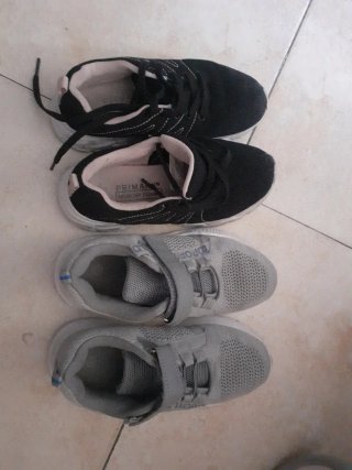 Zapatillas niña Primark y grises