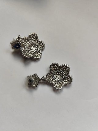 Pendientes flor azul