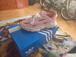 Zapatillas Adidas Ozweego Rosa Talla 38
