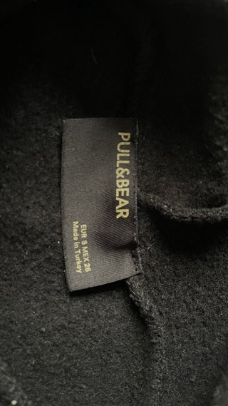 Sudadera Self Love Pull&Bear Negra Talla S