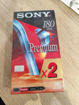 2 Cintas VHS Sony Premium 180 min