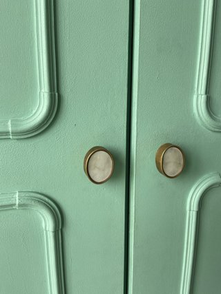 Armario retro restaurado verde